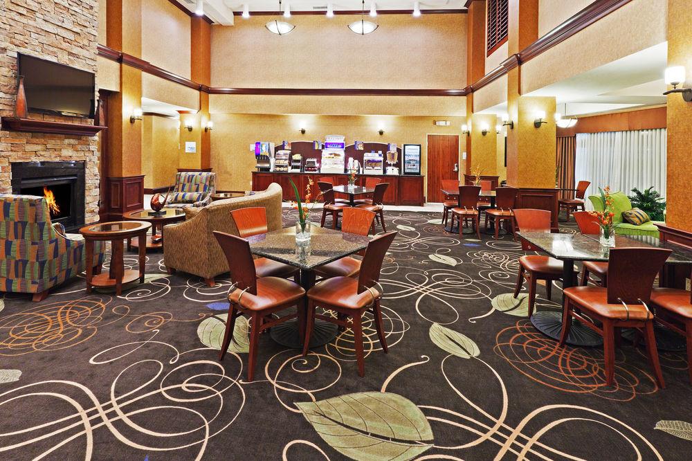 Holiday Inn Express & Suites Poteau By Ihg Экстерьер фото