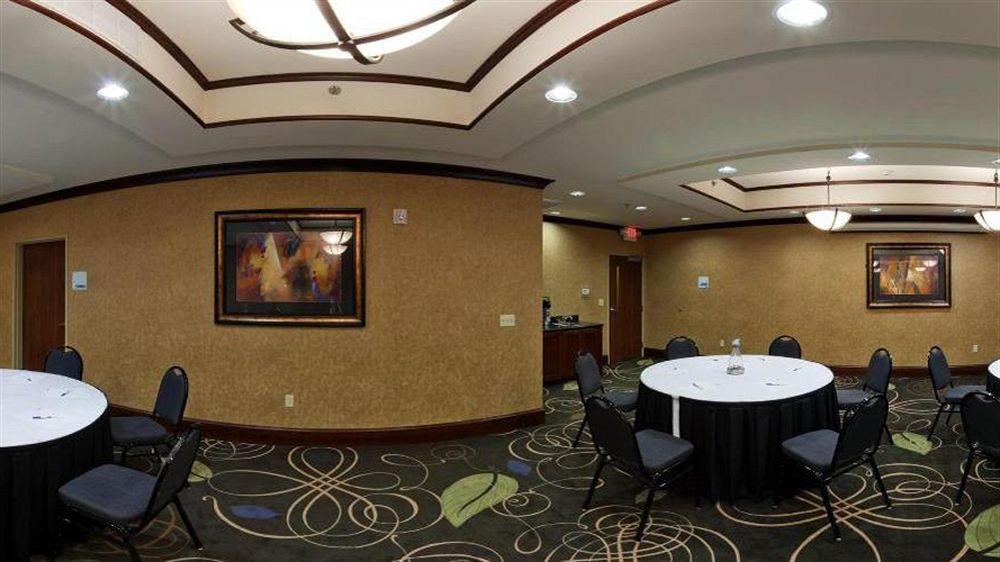 Holiday Inn Express & Suites Poteau By Ihg Экстерьер фото